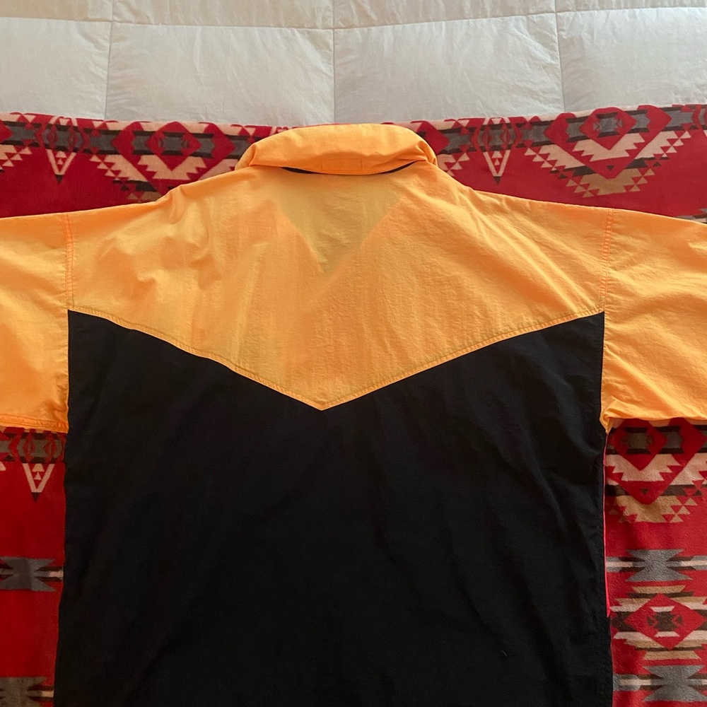 VINTAGE FILA WINDBREAKER - Picture 6 of 6